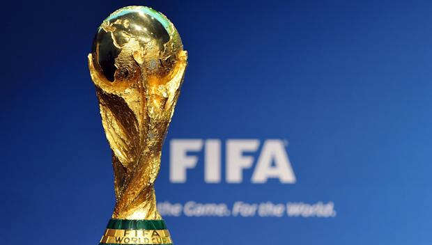 WorldCupTrophy2014.jpg